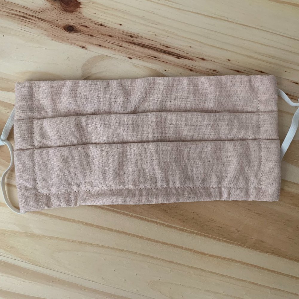 Pale Pink ruched mask